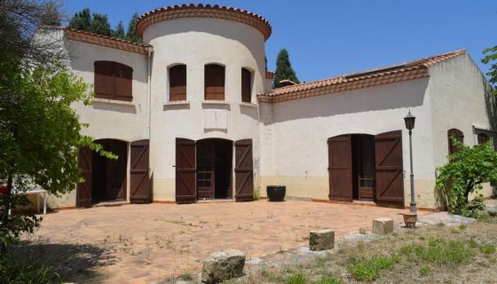 A louer MAISON  7 PIECES 185 M2 BORD DE MER MEZE