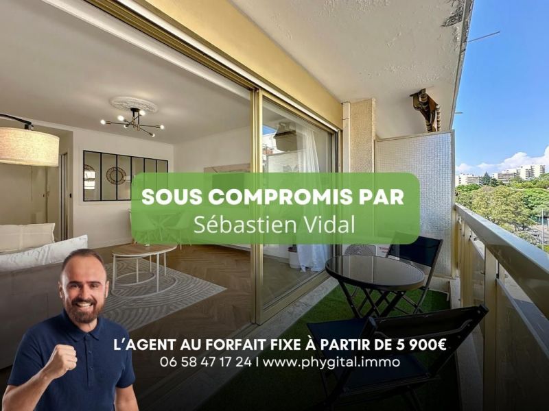 A louer STUDIO  31 M2 TERRASSE BORD DE MER ANTIBES