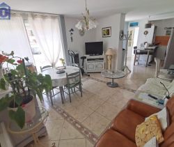 A louer APPARTEMENT T3 61 M2 TERRASSE BORD DE MER VALRAS PLAGE