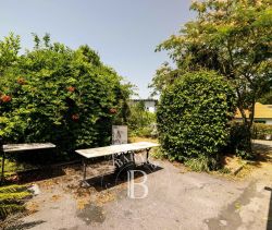 A vendre MAISON 6 PIECES A RENOVER AVEC BEL EXTERIEUR ET GARAGE  BIARRITZ