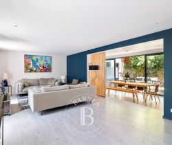 A vendre MAISON DE VILLE 5 PIECES CENTRE VIILLE BIARRITZ