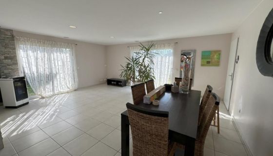 A louer MAISON  CONTEMPORAINE  ANGRESSE