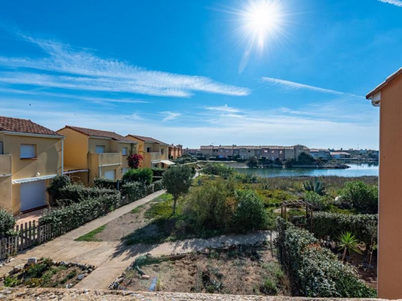A louer MAISON  4 PIECES 76 M2 BORD DE MER LEUCATE