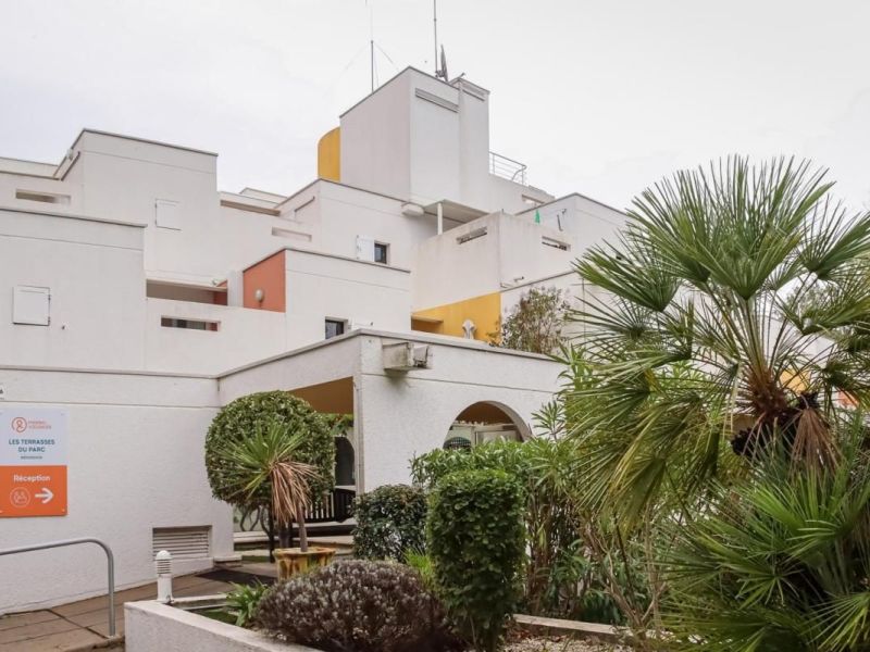 A louer APPARTEMENT T2 23 M2 TERRASSE BORD DE MER LA GRANDE MOTTE