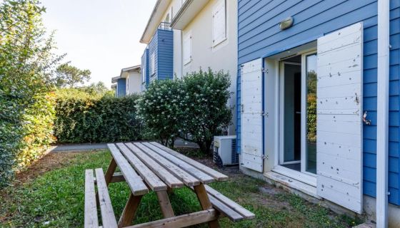 A louer APPARTEMENT DUPLEX T3 61 M2 TERRASSE  SAINT JEAN D ILLAC