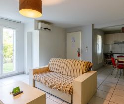 A louer APPARTEMENT DUPLEX T3 61 M2 TERRASSE  SAINT JEAN D ILLAC