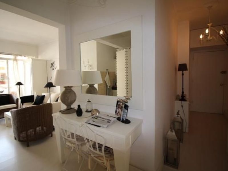 A louer APPARTEMENT T2 36 M2 TERRASSE VUE MER CANNES