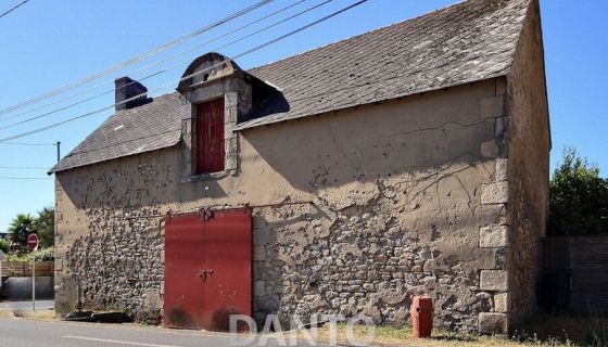 A vendre LOFT  2 PIECES BORD DE MER BATZ SUR MER