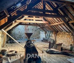 A vendre LOFT  2 PIECES BORD DE MER BATZ SUR MER