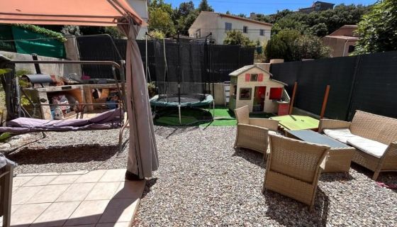 A louer APPARTEMENT T3 60 M2 PLAGE à PIED SAINT RAPHAEL