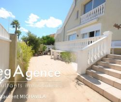 A louer APPARTEMENT T4 63 M2 TERRASSE BORD DE MER VALRAS PLAGE