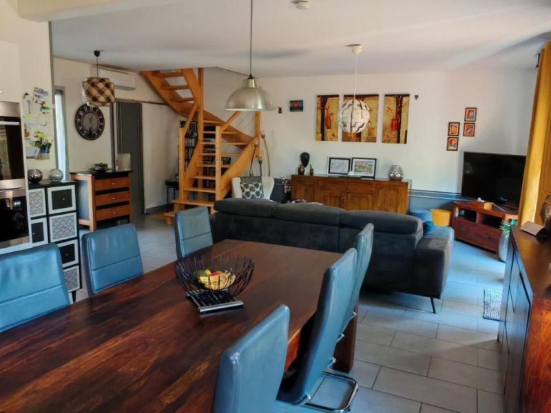 A louer MAISON  CONTEMPORAINE  SAINTES