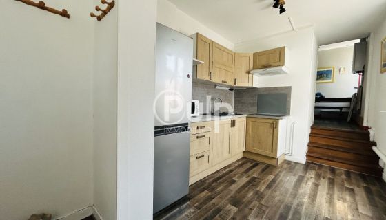 A louer APPARTEMENT  121 M2 TERRASSE  ARRAS