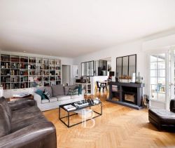 A louer MAISON  DE MAîTRE  SAINT JEAN DE LUZ