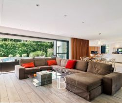 A vendre TRES BELLE MAISON CONTEMPORAINE 8 PIECES 390 M² MER ET GOLF ANGLET CHIBERTA