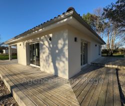 A vendre MAISON  6 PIECES 150 M2 BORD DE MER LE VERDON SUR MER