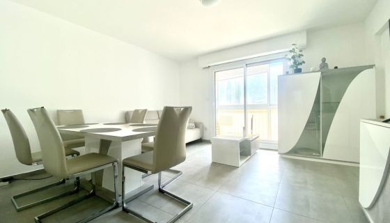 A louer APPARTEMENT T4 72 M2  MARSEILLE 13EME