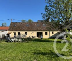 A vendre LONGèRE  7 PIECES 150 M2  NAMPONT