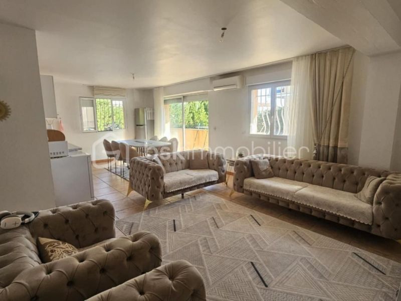 A louer APPARTEMENT T3 67 M2  VIDAUBAN