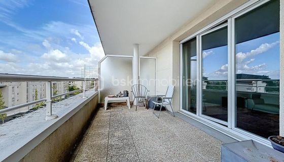 A louer APPARTEMENT T5 139 M2 TERRASSE  CAEN