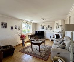 A louer MAISON  9 PIECES 280 M2 BORD DE MER SAINT ANDRE DE ROQUELONGUE