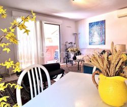 A louer APPARTEMENT T2 51 M2 TERRASSE VUE MER MENTON