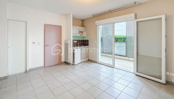 A louer STUDIO  25 M2 TERRASSE BORD DE MER NARBONNE