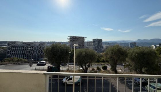 A louer APPARTEMENT T3 58 M2 TERRASSE BORD DE MER NICE