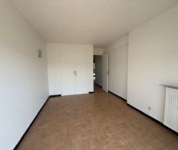 A louer APPARTEMENT T2 60 M2 TERRASSE BORD DE MER NICE