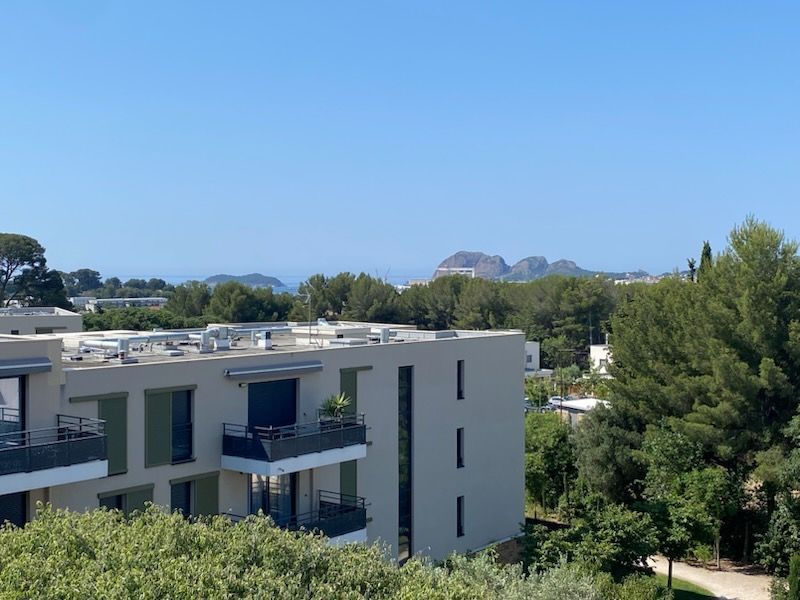 A louer APPARTEMENT T4 90 M2 TERRASSE VUE MER LA CIOTAT