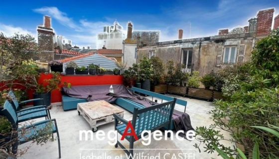 A louer MAISON  DE MAîTRE BORD DE MER LES SABLES D OLONNE