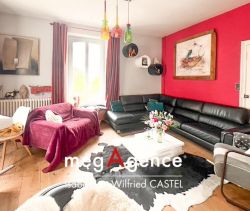 A louer MAISON  DE MAîTRE BORD DE MER LES SABLES D OLONNE