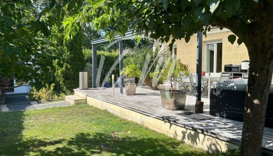 A vendre villa de charme 5 pieces pisicne Andernos-les-Bains