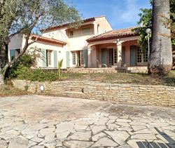 A vendre VILLA 5 pieces PROCHE MER Six-Fours-les-Plages