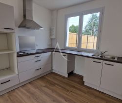 A vendre MAISON  4 PIECES 84 M2 BORD DE MER TALMONT SAINT HILAIRE