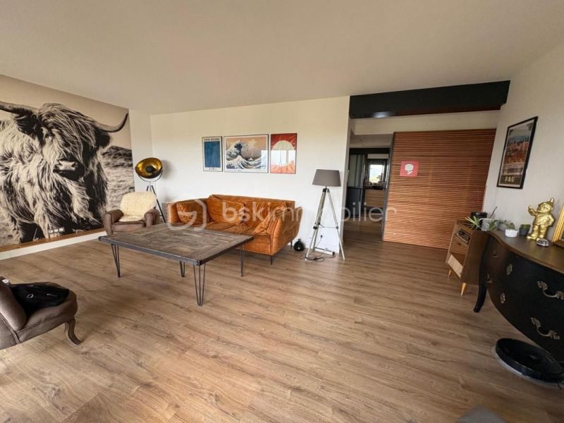 A louer APPARTEMENT T3 83 M2 TERRASSE  PAU