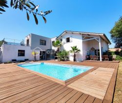 A louer MAISON  CONTEMPORAINE BORD DE MER GUJAN MESTRAS