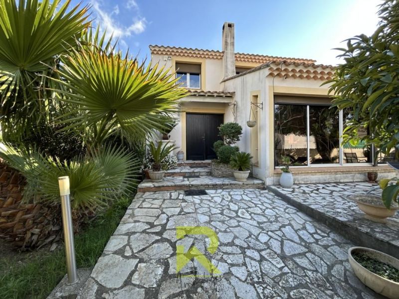 A louer MAISON  DE MAîTRE  BEZIERS