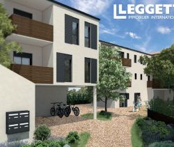 A louer APPARTEMENT DE PRESTIGE NEUF T3 71 M2  SAINT REMY DE PROVENCE