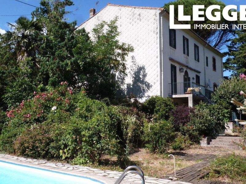 A louer MAISON  DE MAîTRE  PREMIAN