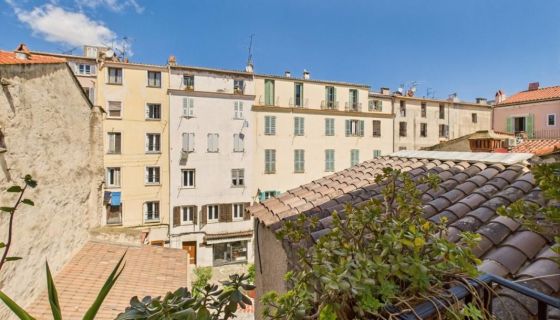 A louer APPARTEMENT T2 50 M2 BORD DE MER AJACCIO