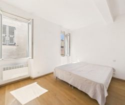 A louer APPARTEMENT T2 50 M2 BORD DE MER AJACCIO