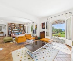 A louer MAISON  5 PIECES 167 M2 BORD DE MER AFA