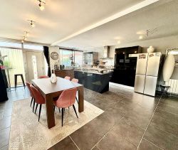 A louer LOFT  CONTEMPORAINE BORD DE MER ROYAN