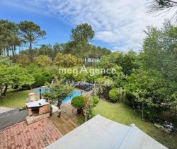 A louer MAISON  6 PIECES 175 M2 BORD DE MER MESSANGES