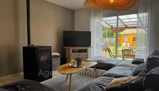 A vendre MAISON  6 PIECES 140 M2 BORD DE MER HOURTIN