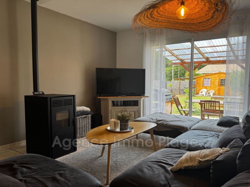 A vendre MAISON  6 PIECES 140 M2 BORD DE MER HOURTIN