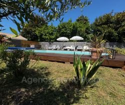 A vendre MAISON  6 PIECES 140 M2 BORD DE MER HOURTIN