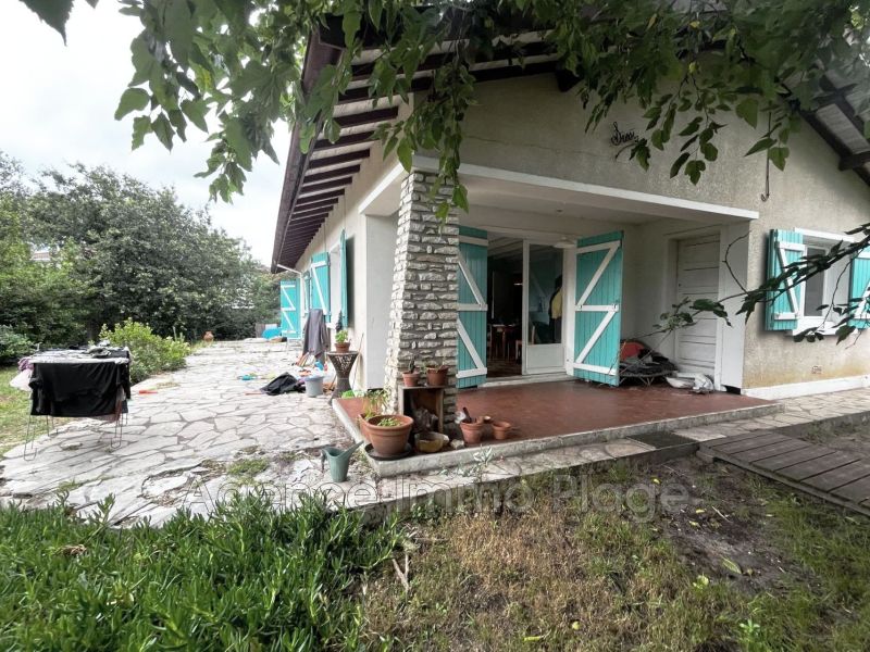 A vendre MAISON  3 PIECES 75 M2 BORD DE MER SOULAC SUR MER