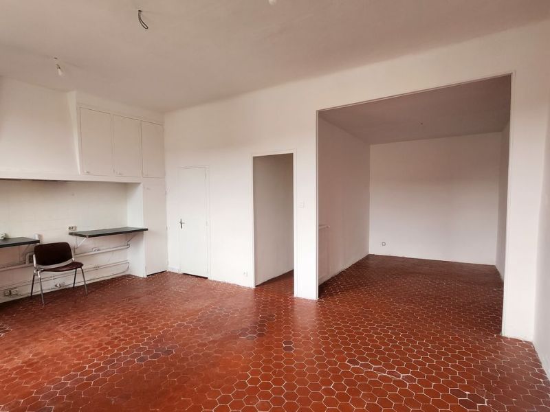 A louer APPARTEMENT T4 66 M2 BORD DE MER LA CIOTAT